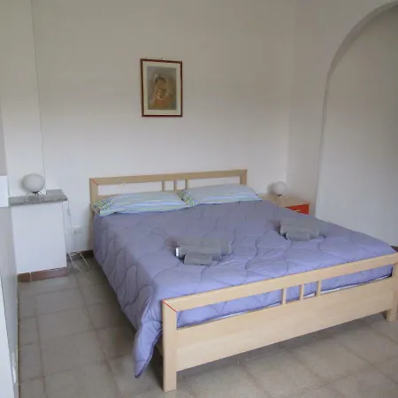 Case Vacanze Panarea By Civicoventiquattro Cava dʼAliga Exterior foto